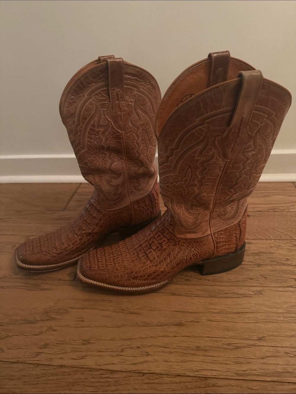 Lucchese Caiman Boots 10.5 D - Picture 6 of 6